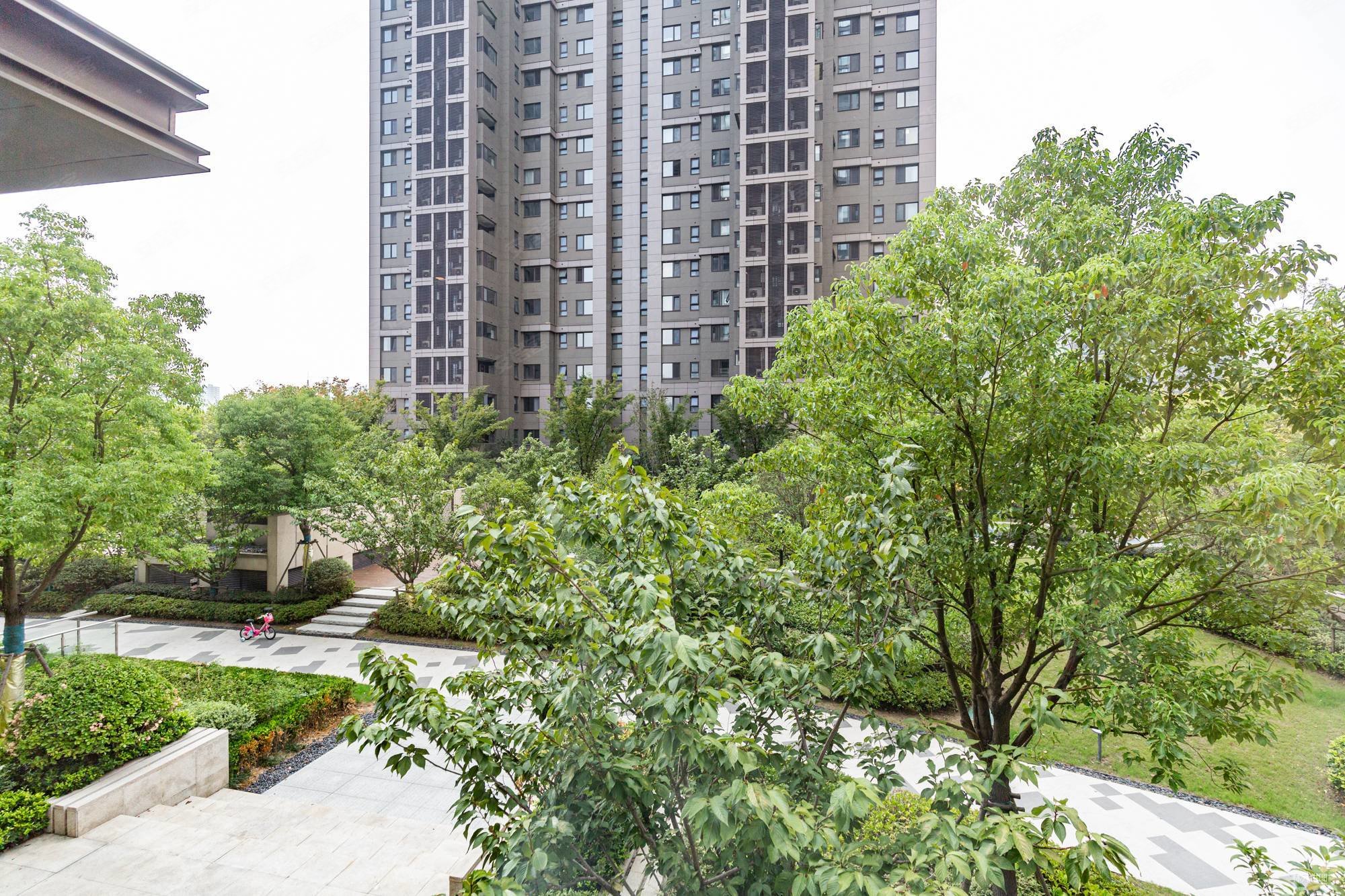 南京房产网>南京二手房>建邺二手房>奥体二手房>正荣滨江紫阙>