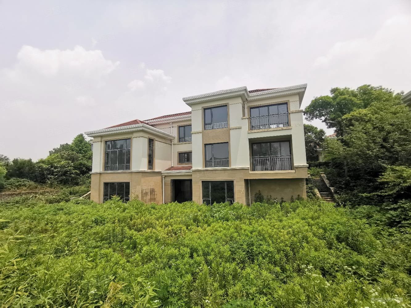 甪直澄湖水岸一线湖景别墅占地2亩真正一线湖景房南面湖景