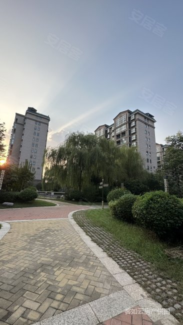 郑州房产网>郑州二手房>新密二手房>曲梁镇二手房>龙栖湾1号院>366