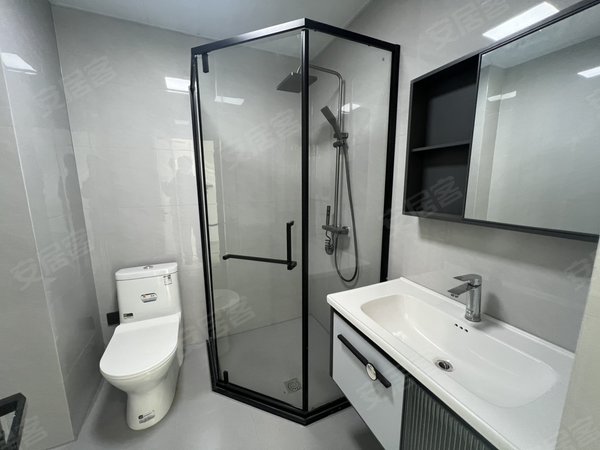 金华永康永康市区金色港湾金色港湾三室一厅 可配家具出租房源真实图片