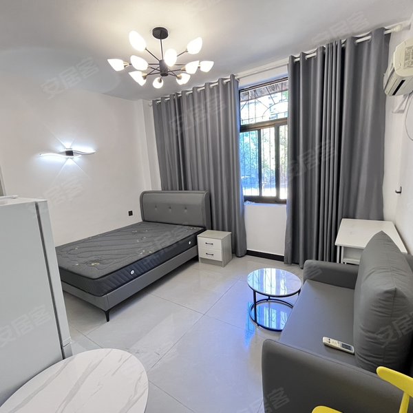 合租｜无中介免费看房！湘雅附三 近地铁 万象城 押一付一可短租！