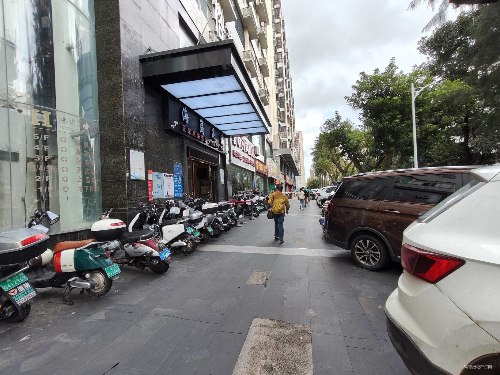 龙华路一中鸿禧广场电梯三房79万看房方便价格可谈