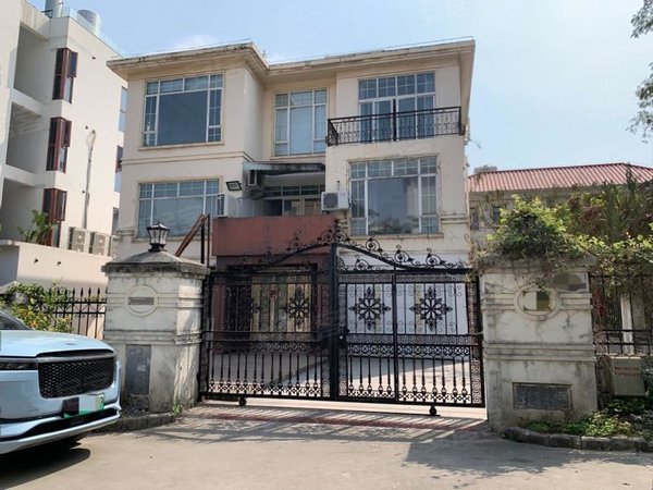 深圳龙华民治梅花山庄(别墅)店长!