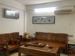 汕头金平市政府龙眼路 4楼 3房2 配套齐全 近附一 龙眼美食街出租房源真实图片