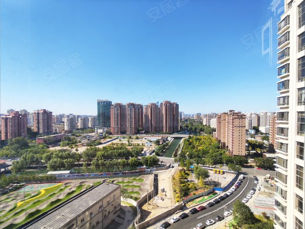 北京朝阳朝青板块天鹅湾(南区)天鹅湾南区 南北复式 带园子 半空房