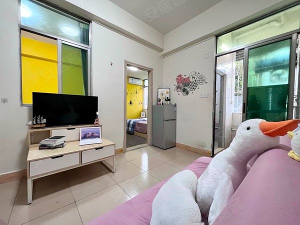 深圳龙岗爱联畲吓花园坪小区两房一厅花园坪小区公寓直租,近公园大地