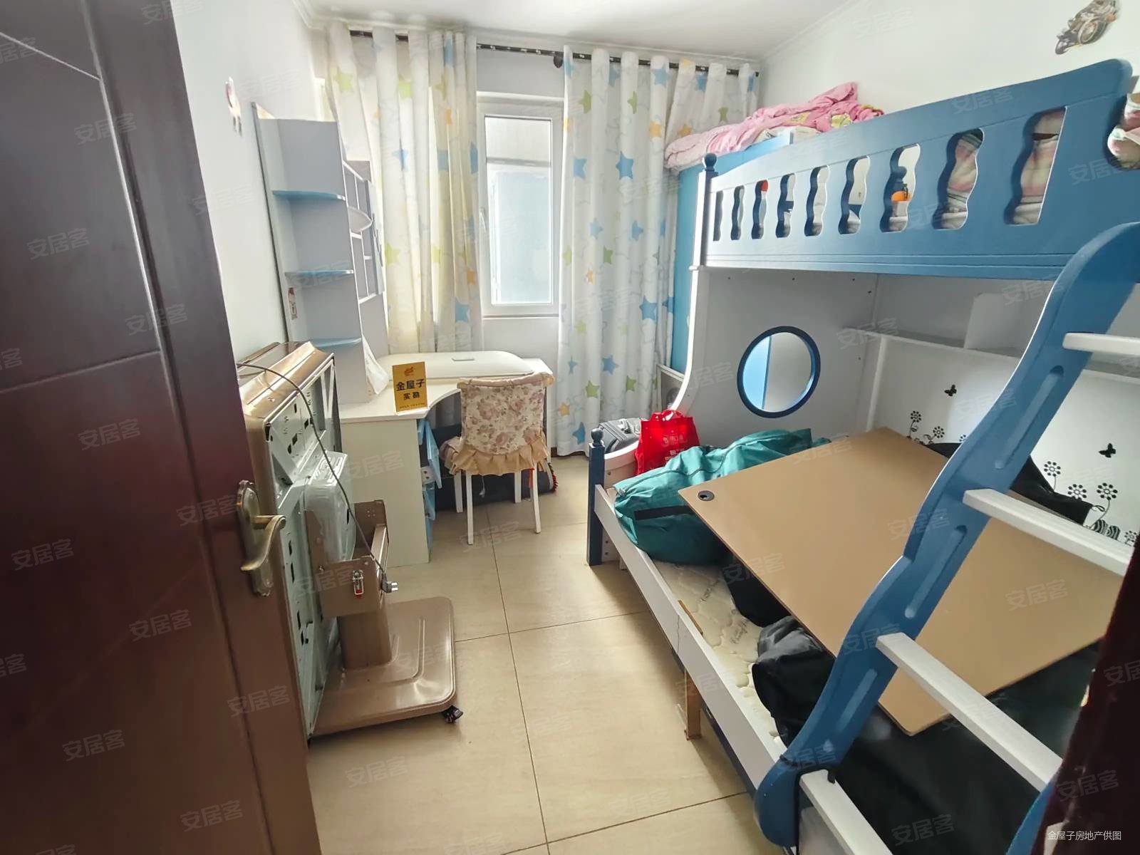 盛世豪庭3室2厅2卫146㎡南北165万