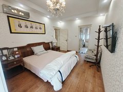郑州郑东新区新东站片急转租 东洲鸣翠苑主卧独卫 双子塔 升龙广场旁 可月付有厨房出租房源真实图片