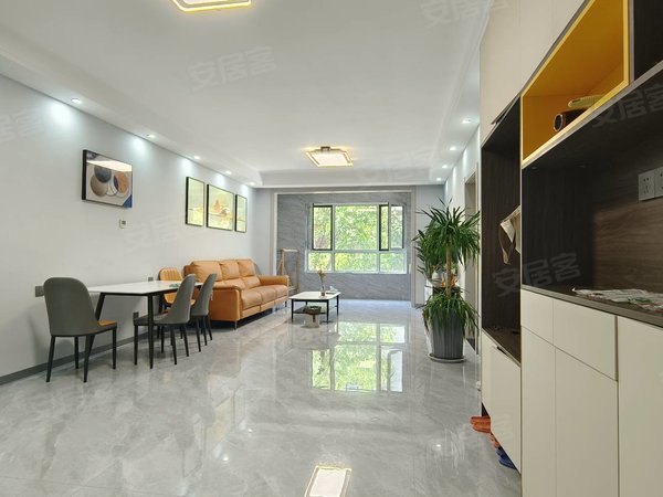 日照东港山海天招商莱顿小镇澜海郡实拍多层电梯洋房 140平四居澜海郡