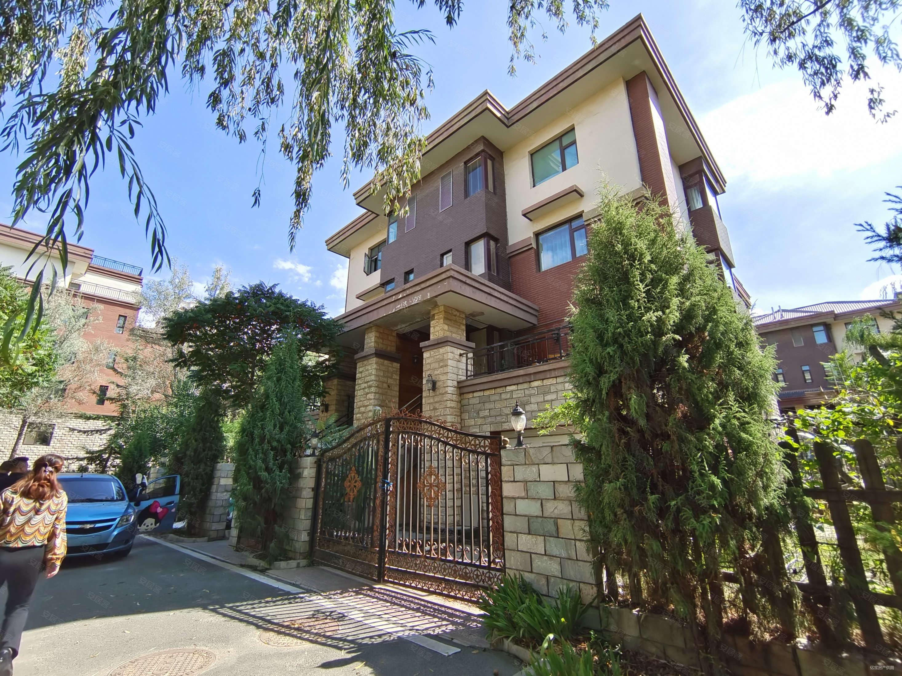 薇乐花园别墅区 急售 精装4室 难以被比拟的全新浪漫洋房生活,薇乐