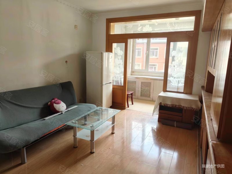 兴达花园商圈成熟装修好满五78万中间楼层