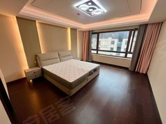 北京昌平南邵镇南邵地铁500米 别墅中叠主卧独卫 带衣帽间 浴缸 地暖出租房源真实图片