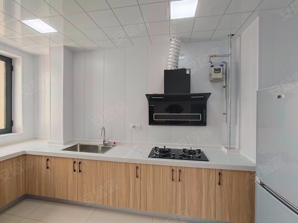 许东路常青藤3期 拎包两居室 看房有钥匙 环境优美!出租房源真实图片