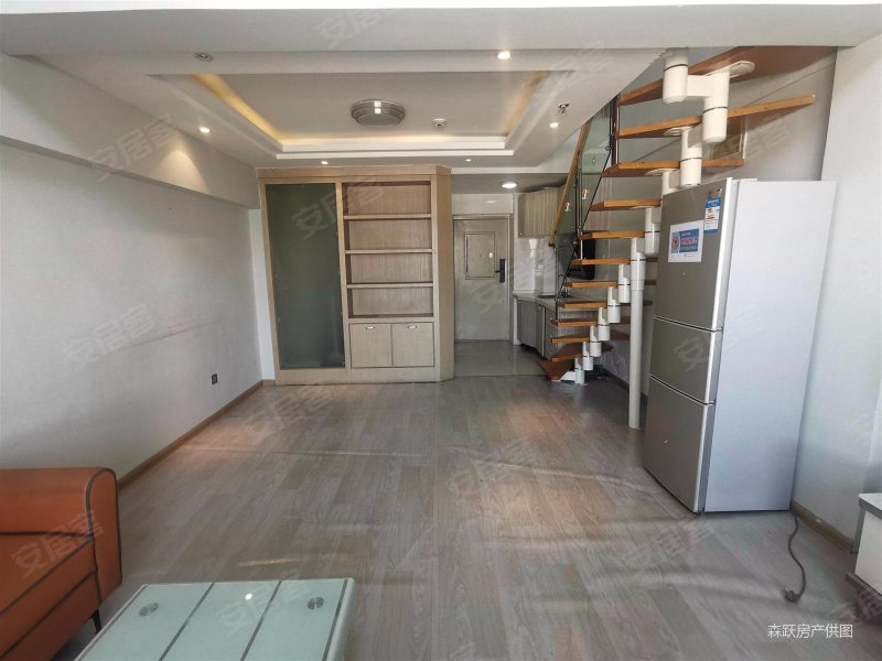 亏钱急售新一中旁清苑领寓复式公寓上下两层拎包入住