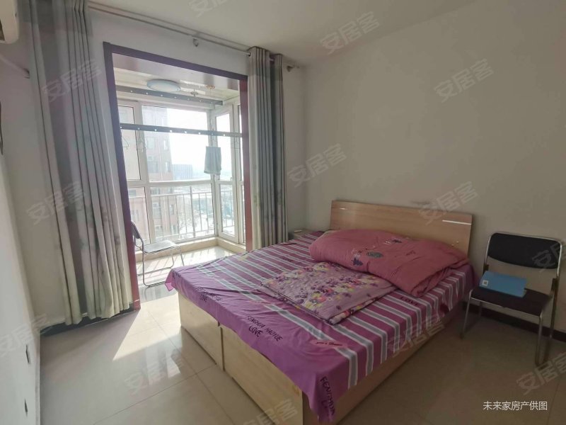 新上!金河花园!非回迁!全阳好户型!急售可谈价