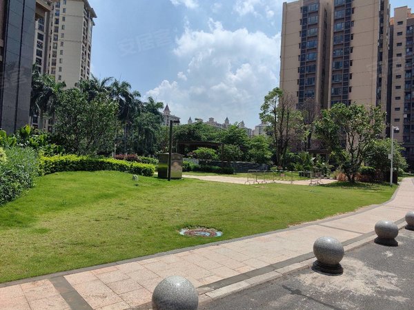 广州番禺万博广地花园广地新房业主自主交楼两年时间出租房源真实图片