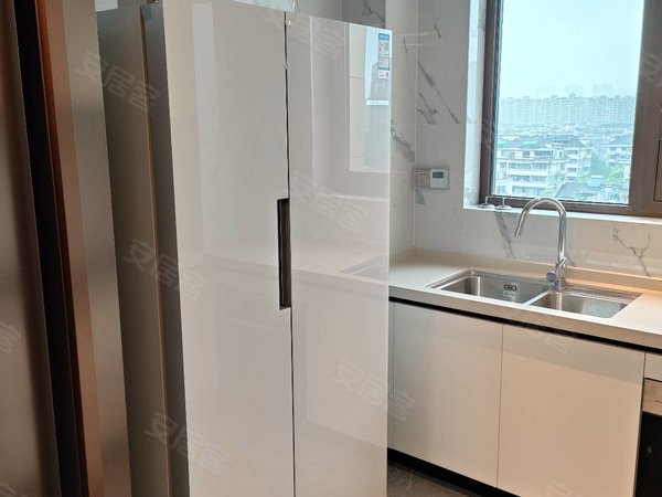 绍兴柯桥柯桥湖畔悦园云锦中心旁,湖畔悦园3房2厅2卫自住豪装中央空调