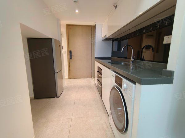 广州黄埔鱼珠保利鱼珠港(商住楼)保利鱼珠港(商住楼) 三溪地铁口 单身