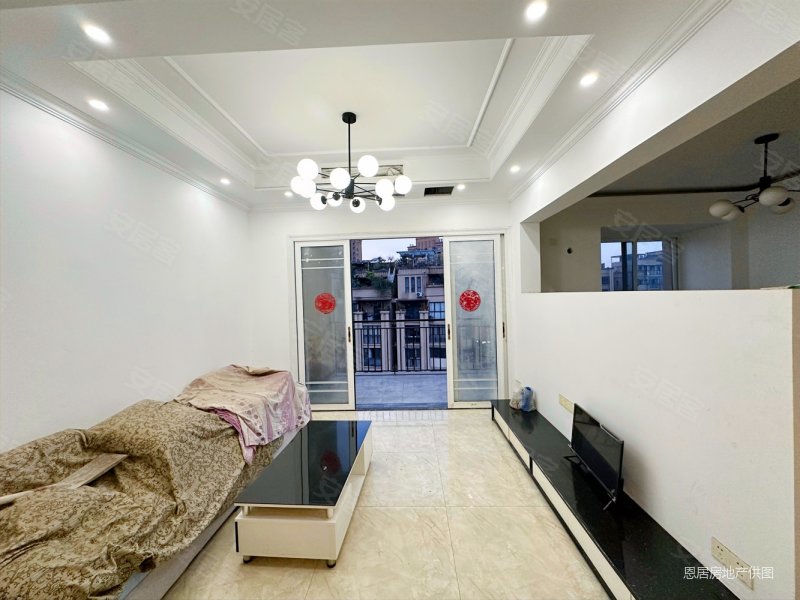 业主急卖小洋楼顶跃带露台装修免费送看房联系