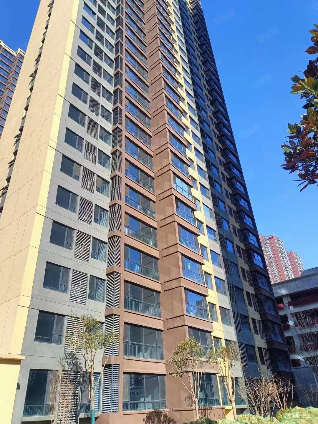 浐灞1号对面 现房 即交房 148平四室两厅两卫房,安诚御花苑(a区)二手