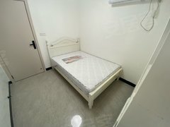 天津河西尖山路洪泽花园 1室1厅1卫出租房源真实图片