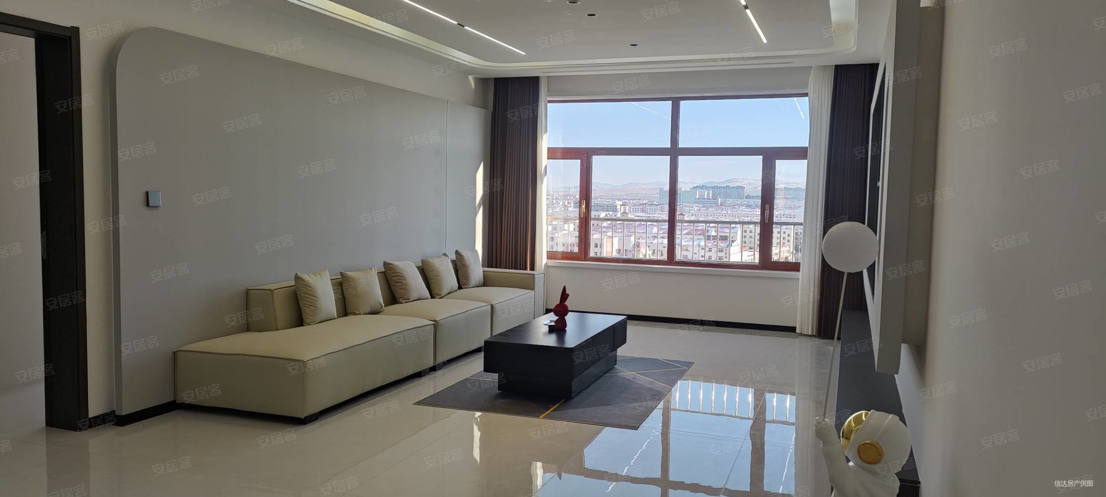 世纪嘉园3室2厅2卫137㎡南北94.8万