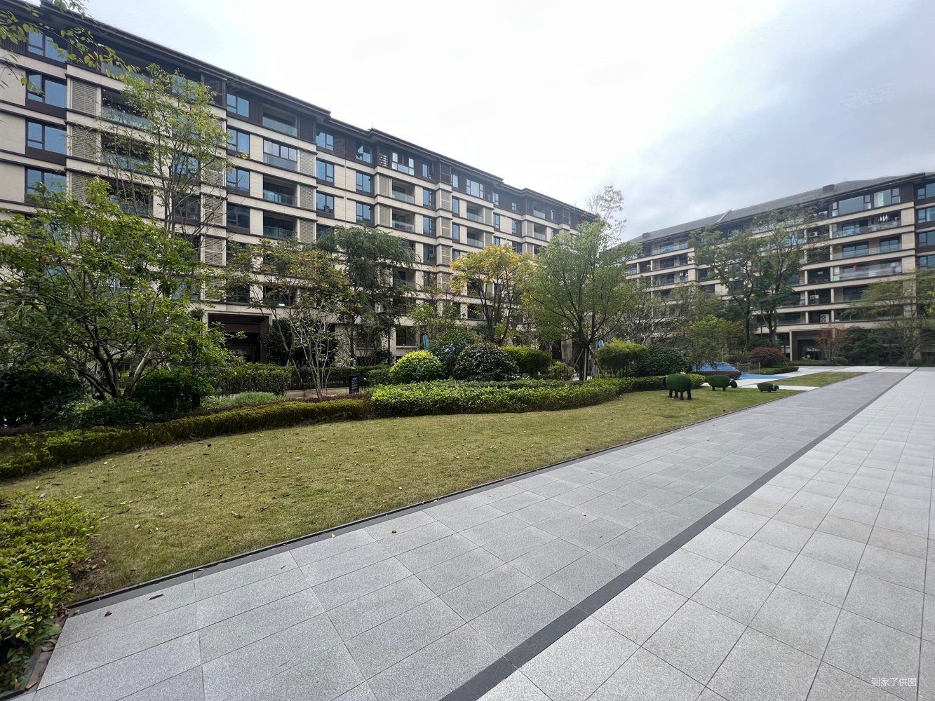 龙湖长滩原麓润园