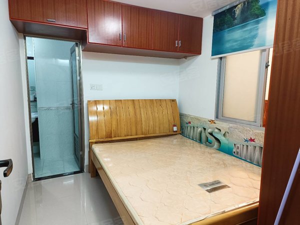 泉州安溪安溪万达广场东城丽景八小边 东城丽景,三房两厅两卫,1400包