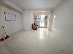 泉州洛江万安街道桥南花苑 带露台大三房 居家或出租房源真实图片