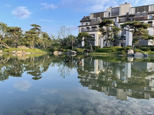 北京顺义新国展龙湖云河玉陛看房方便 业主好 急租  南北通透 5室2厅