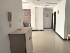 长垣蒲东蒲东亿隆中央花园电梯9楼，中等装修拎包入住，出租。出租房源真实图片