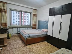 抚顺李石开发区顺安路开发区一号楼  两室 可短租  给配空调出租房源真实图片