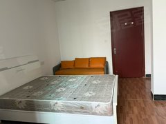 宣汉宣汉城区宣汉市区亿联酒吧旁大量单间，租金低，可短租，新宣中高一近，停车方便。出租房源真实图片