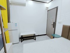 凌塘村精装单间 大路边不走巷 环境安全舒适交通便利24h管家