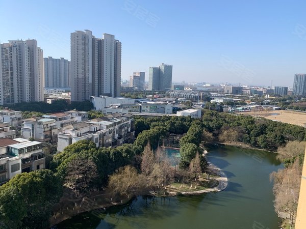 昆山玉山城南世茂蝶湖湾蝶湖湾精装修朝南单间,图片实拍,没有中介费房