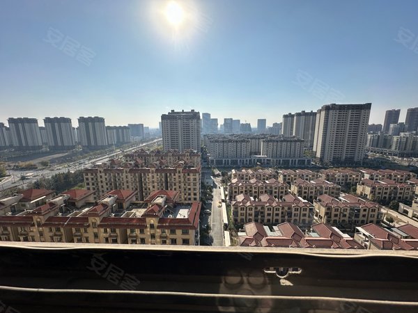 盐城盐都盐龙锦尚花城小区(别墅)高新区 锦尚花城 4房都有空调 2卫生