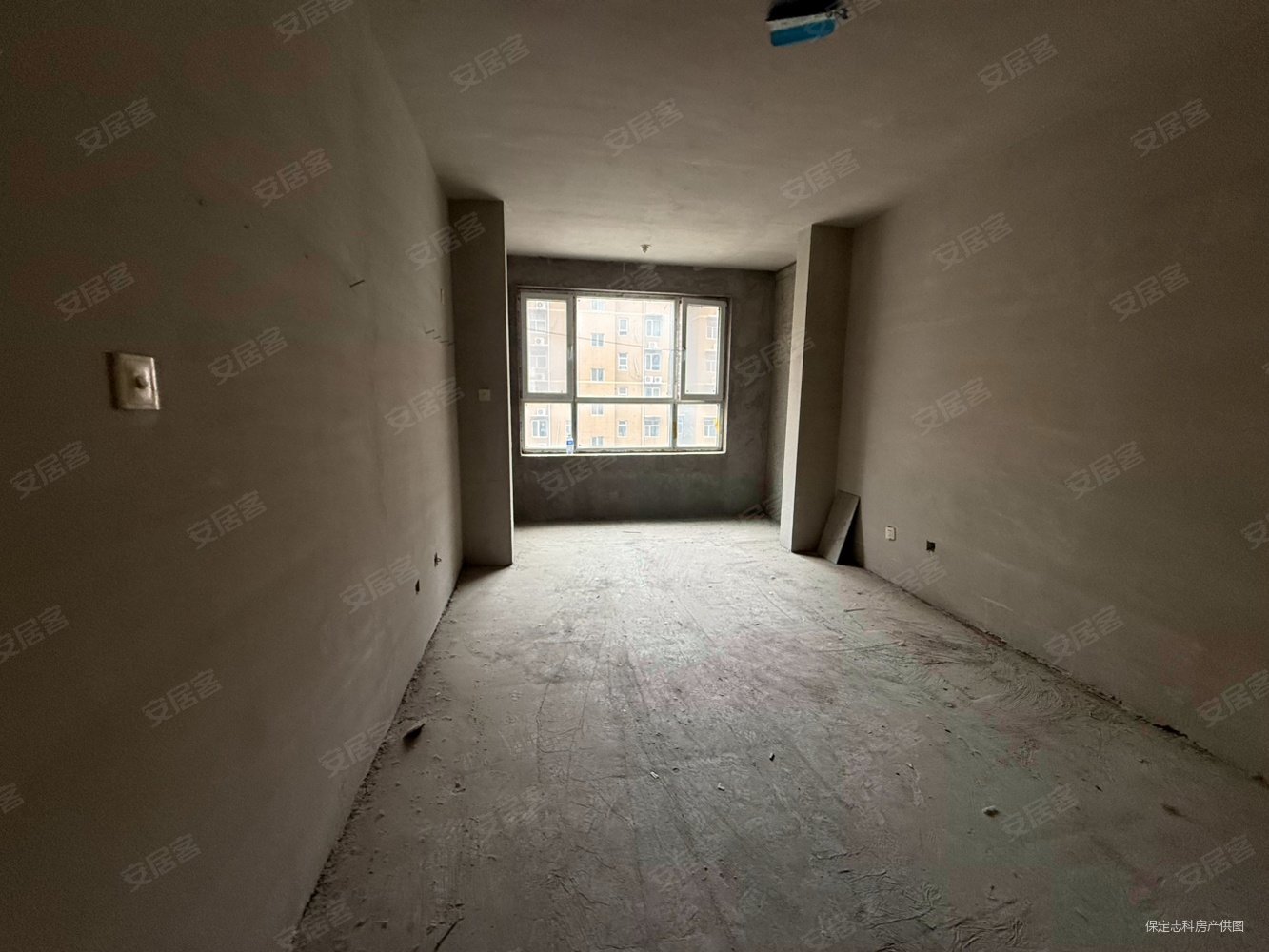 丽景华庭3室2厅2卫152㎡南北132.5万