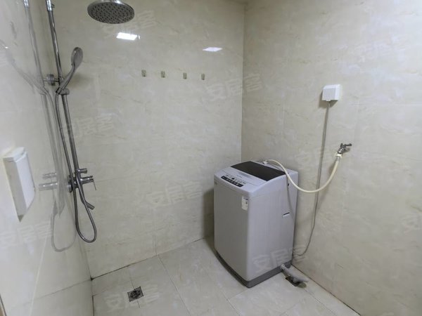濮阳华龙濮阳站恒丰中央广场自家的房子出租,押一付一 拎包入住出租房源真实图片