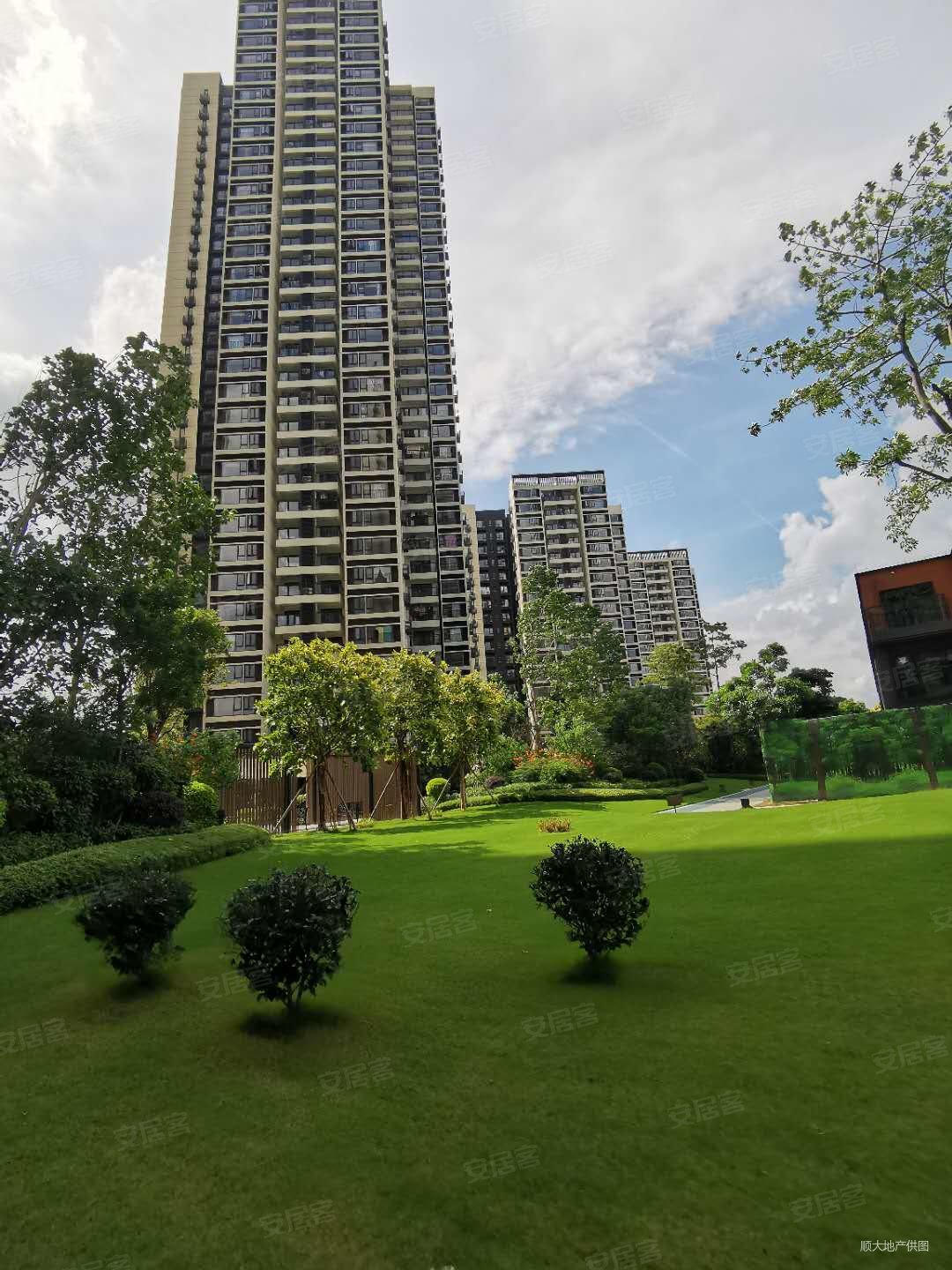 沙田万科江南院子3房,高楼层南向买全屋家具电器!