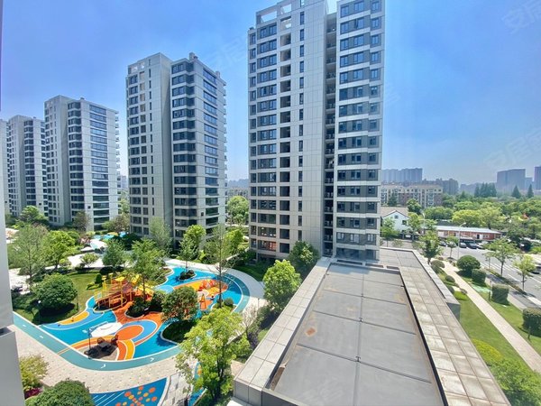 杭州滨江西兴滨江御滨府滨江御滨府 4室2厅2卫 116平 精装修 南北通透