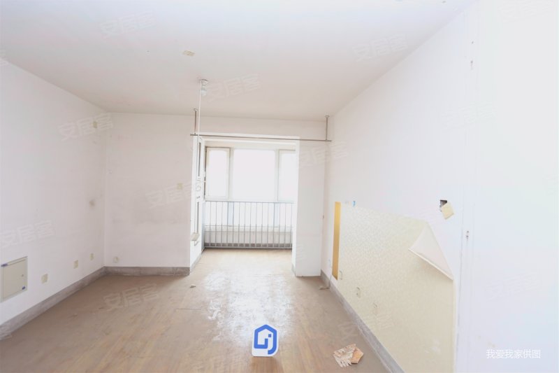 塘沽隆盛花园 高楼层视野无遮挡 满五   购物方便 大两房