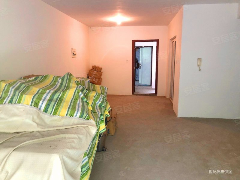 文星花园 南北通透 临地铁 双卫 商圈成熟 交通便捷 有电梯