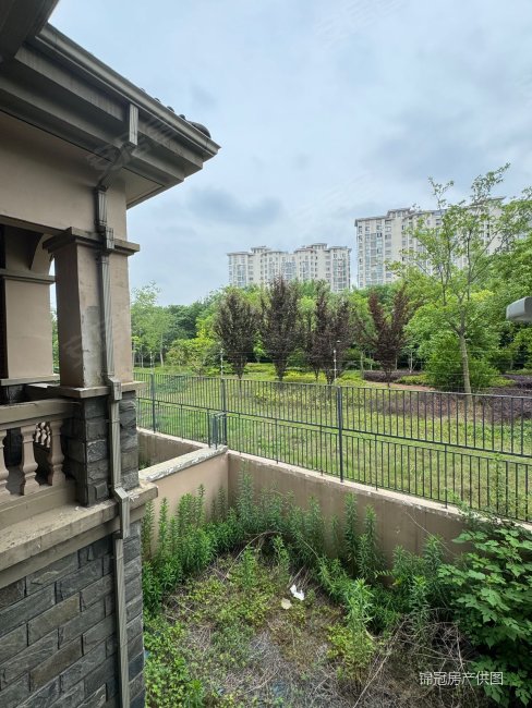 美林湖(别墅)|龙业路5室3厅5卫376.85平方米