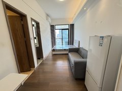 深圳光明光明南太云创谷，免中介费！精装修拎包入住，小区环境好出租房源真实图片