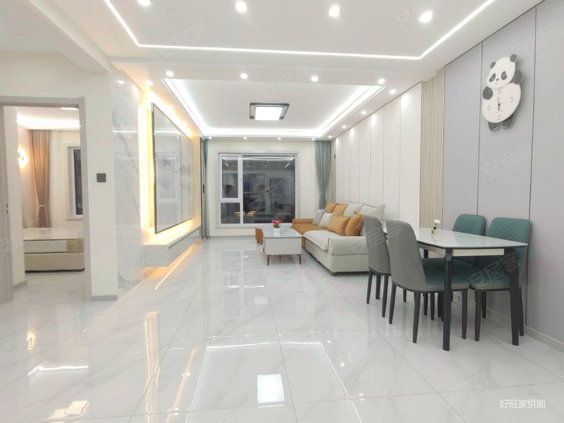 房主急售 大三室101平 南北通厅 精装修 送全新家具家电