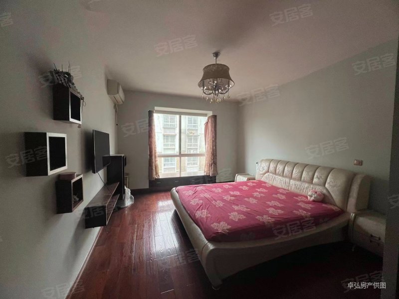 洪都花园大三房南北通透房东诚心麦有钥匙方便看房