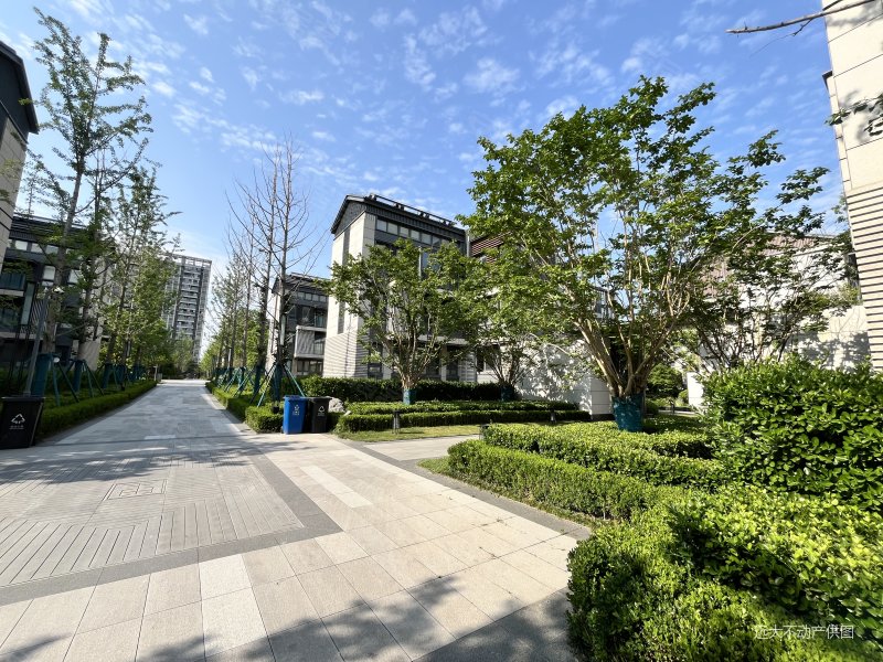 扬州房产网>扬州二手房>邗江二手房>槐泗镇二手房>华侨城侨城里>800