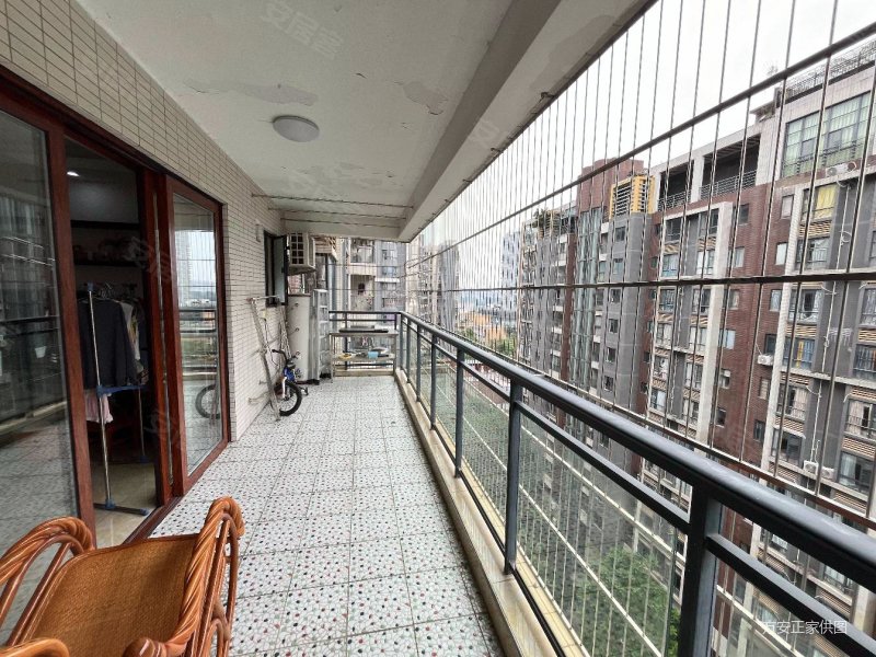 惠州房产网>惠州二手房>惠城二手房>江北中心区二手房>盛世华府>