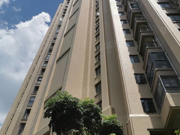 佛山禅城绿岛湖中海凤凰熙岸中海凤凰熙岸132方四室两厅,安静实用出租