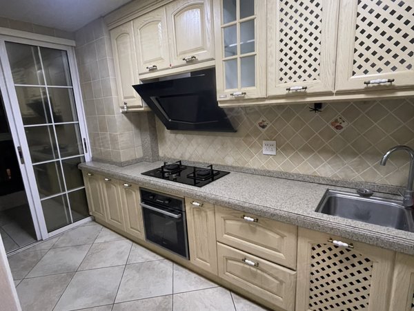 海宁长安镇农发区御景苑新年好房长安修川公园旁大平层三房二卫电梯房精装领包入住出租房源真实图片